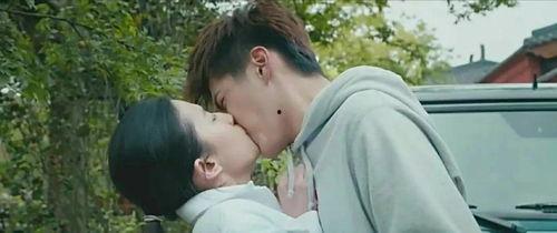 國產(chǎn)劇接吻素材視頻大全,浪漫瞬間大盤點